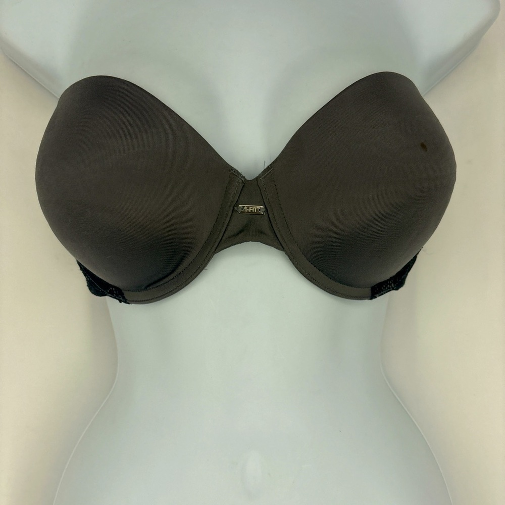 Self Expressions by Maidenform 05690 Black Strapless Bra Bandeau Pad Cup 38B
